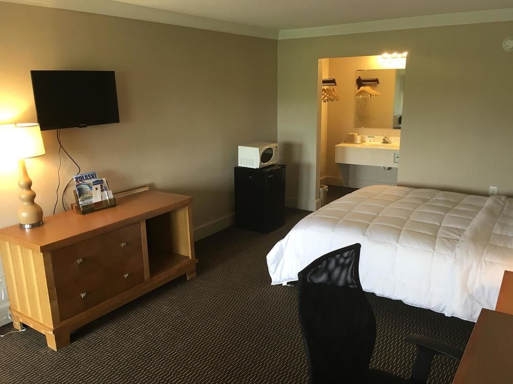 Americas Best Value Inn - Somerset Exteriör bild